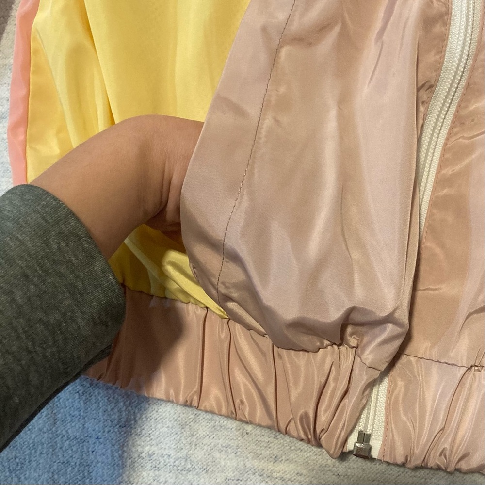 Colorblock Windbreaker Jacket - Picture 7 of 9